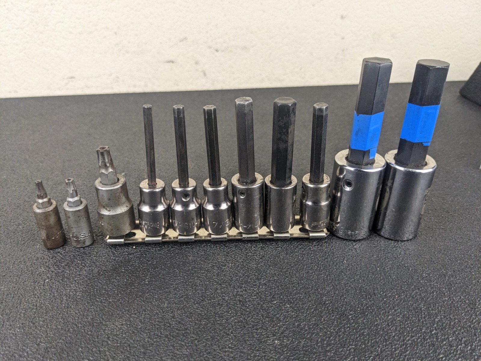 #ax279 Armstrong USA 1/4″ 3/8″ 1/2″ Drive Torx & Hex Drive Socket Set GMTK