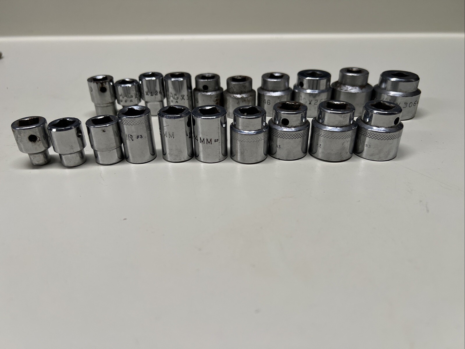 Mac X Series 3/8″ Drive Shallow Metric & SAE Sets 6-19MM & 1/4″-15/16″ USA #7E1