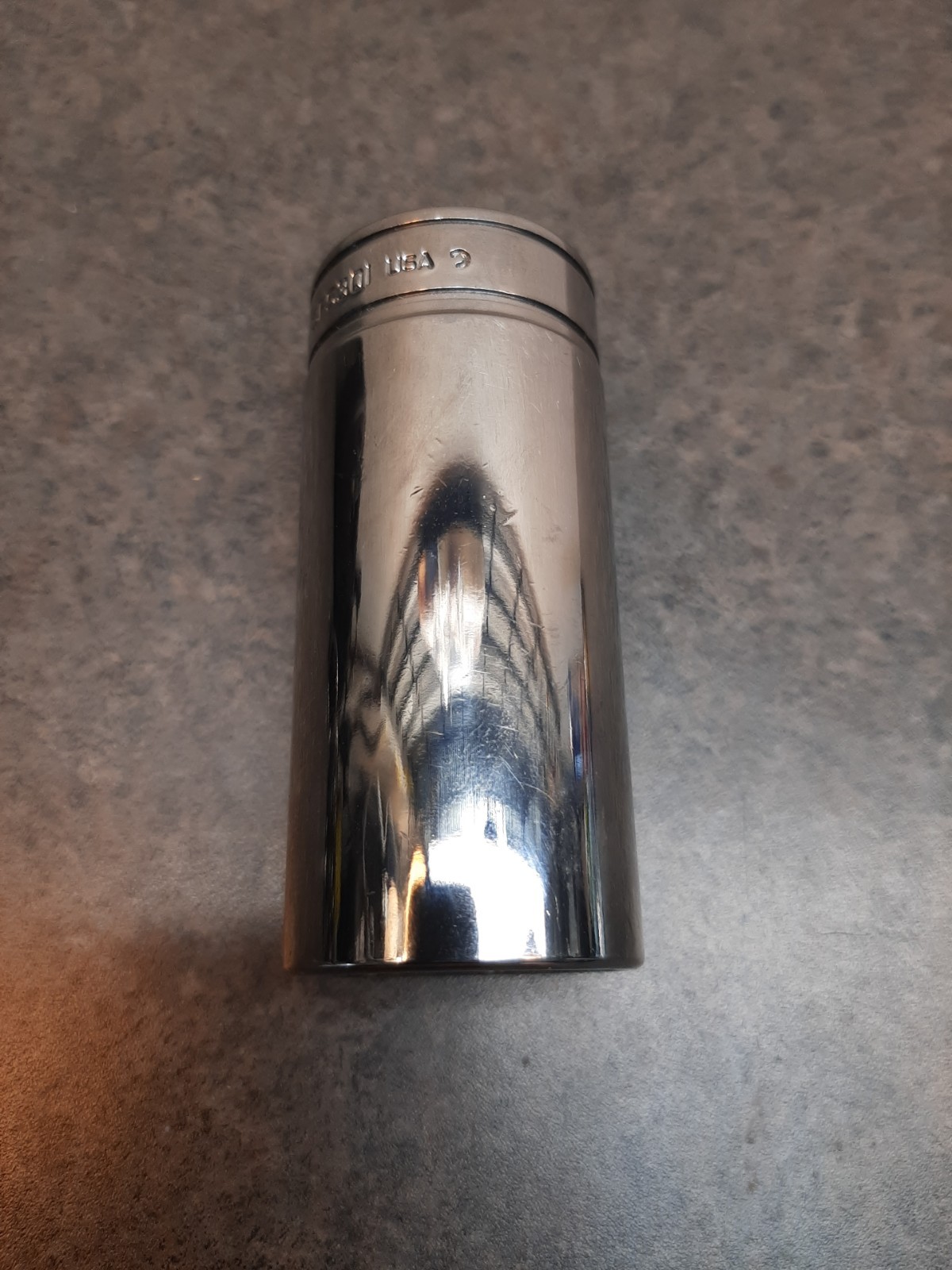 NEW SNAP ON 15/16 DEEP CHROME SOCKET 6 POINT 3/8 DR. NO. SFS301