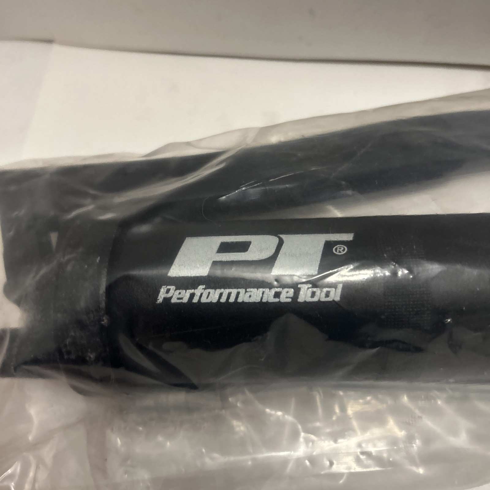 Performance Tool Lever Action Grease Gun For Standard 14 oz Cartridge