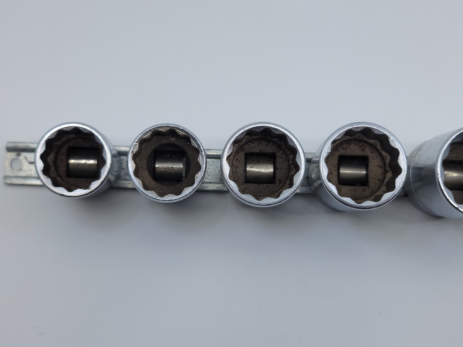 Snap On Tools 1/2″ Drive SW261-SW421 12 Point SAE Shallow Socket 9Pcs USA
