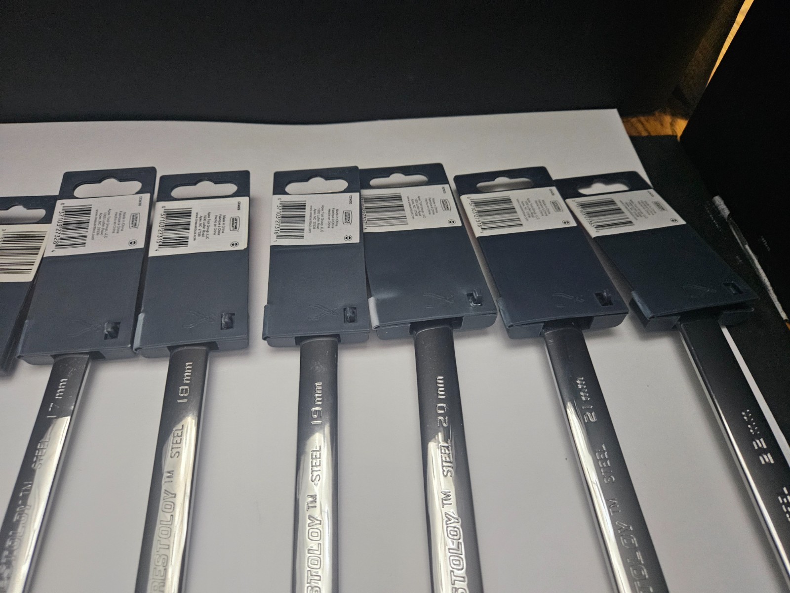 CRESCENT #CCW SERIES 15 PC METRIC 12 PT COMBINATION WRENCH SET 7MM-9MM 11MM-22MM