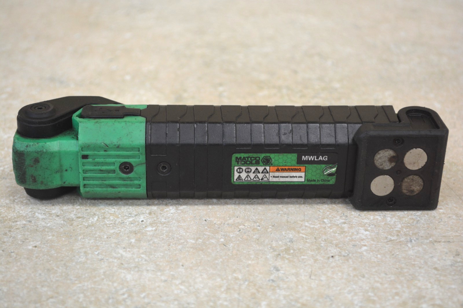 MATCO Tools Cordless Folding Work Light MWLAG *Pre-owned* FREE SHIPPING