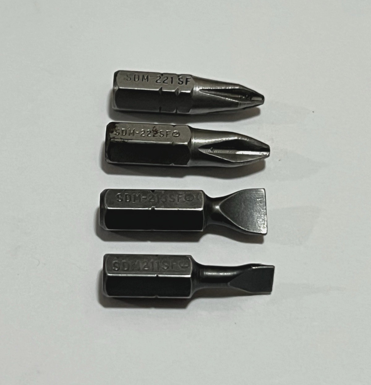 Snap On SSDM40A Magnetic Hex Bit Screwdriver Vintage Black Hard Plastic Handle