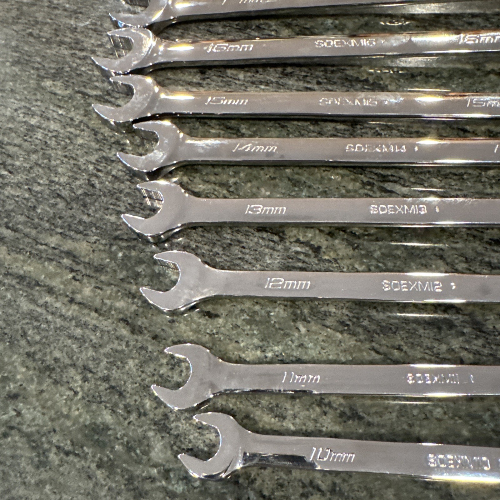 Snap-On soexm710 10-piece metric flank drive plus combination wrench set