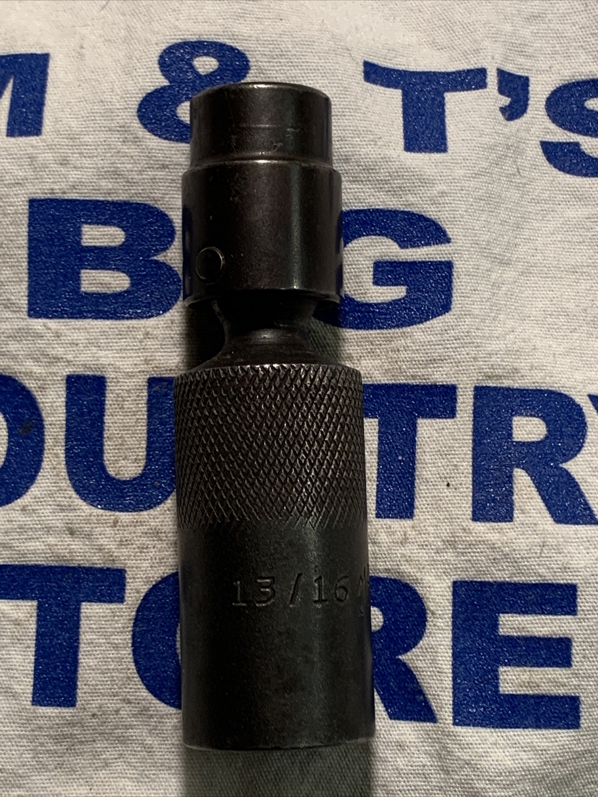 Mac Tools USA 3/8″ Drive 6pt 13/16″ Impact Spark Plug Swivel Socket XUP266DP