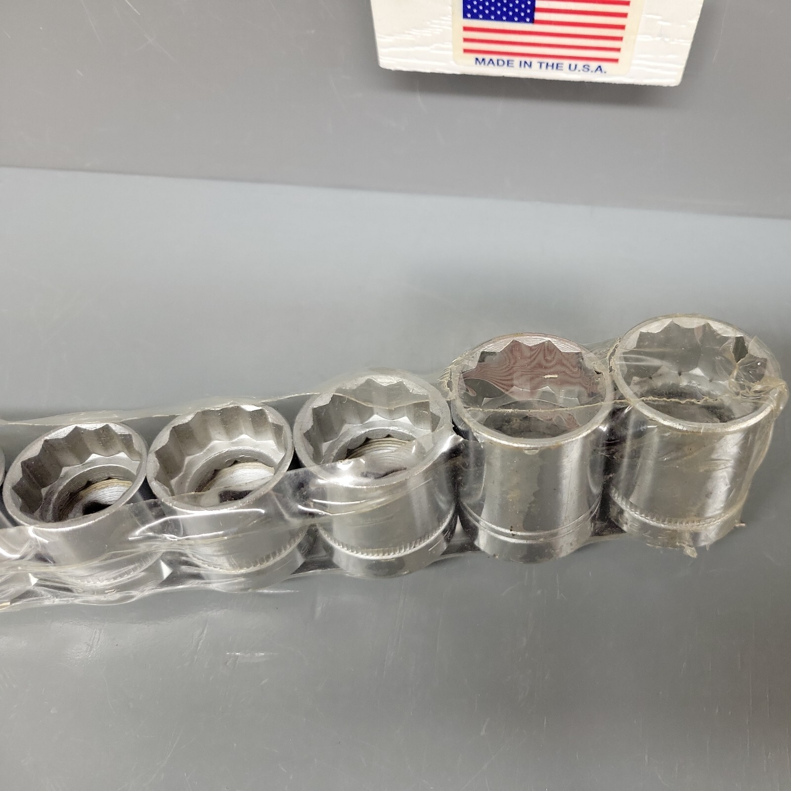 Duro Indestro 13 Piece 3/8″ Drive Socket Set Standard 12 Point 5/16″-1″ NOS USA