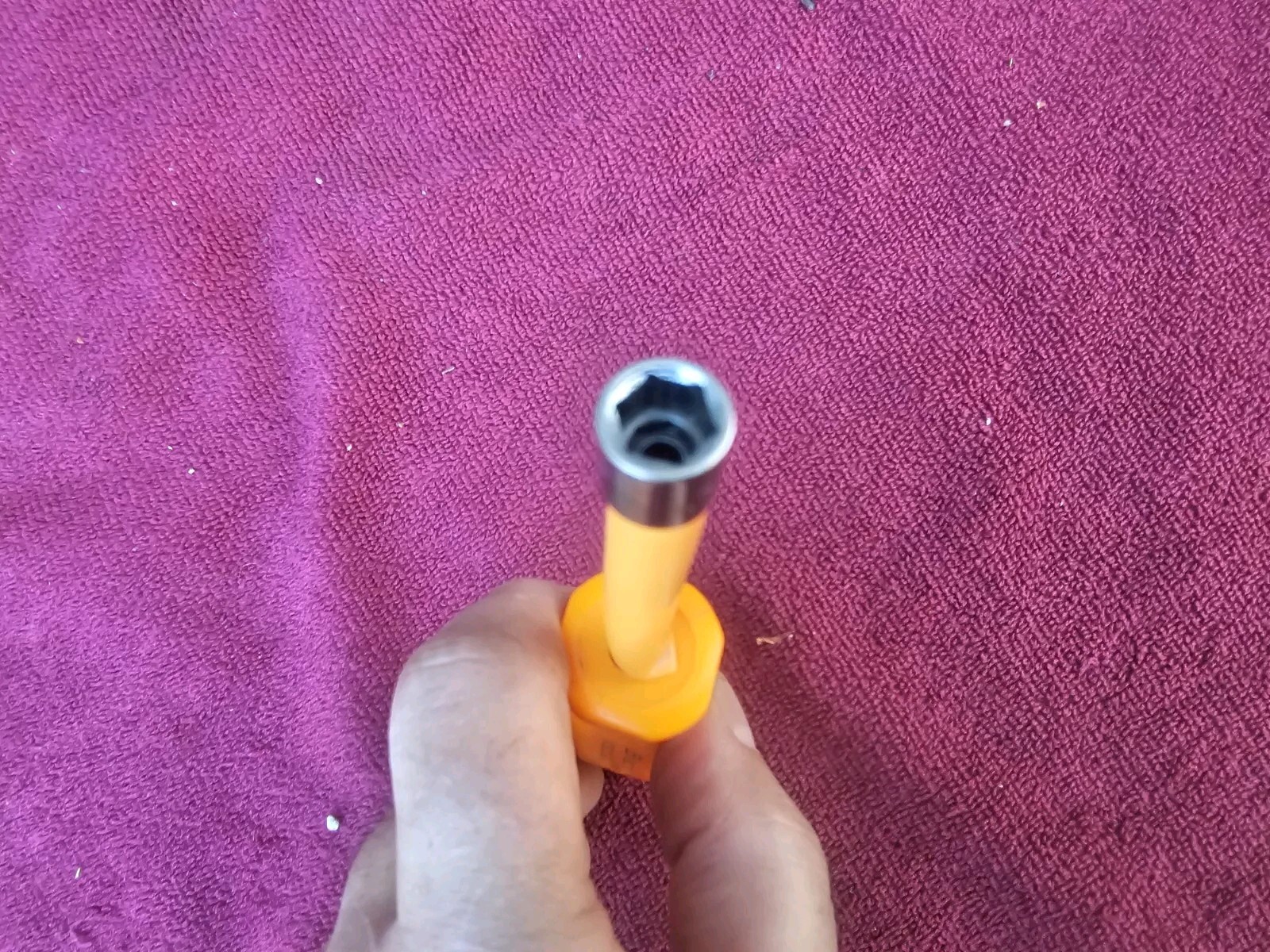 Snap-on NDD109AO 9/32″ SAE 6 Point Nut Driver Orange Hard Handle Nut Driver.