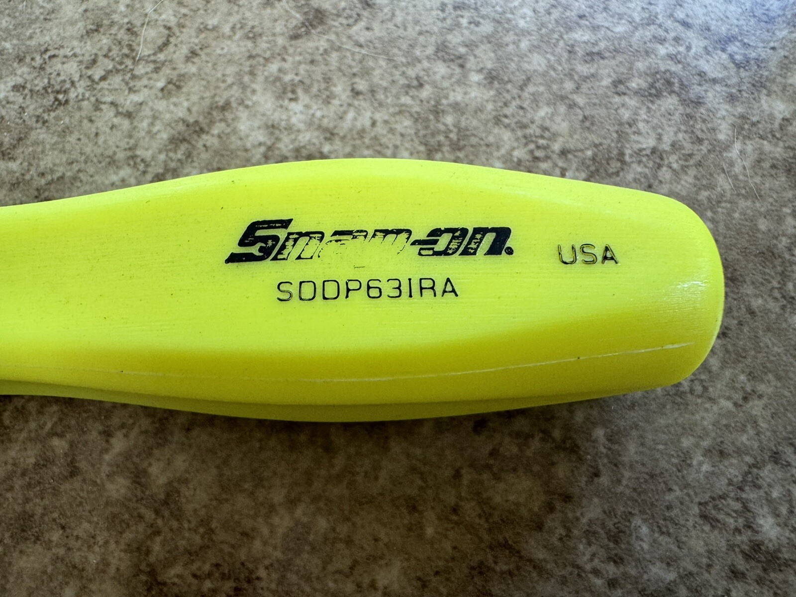 🟡 NEW Snap-On RARE HI-VIZ Hard Handle #3 Phillips Screwdriver SDDP63IRA