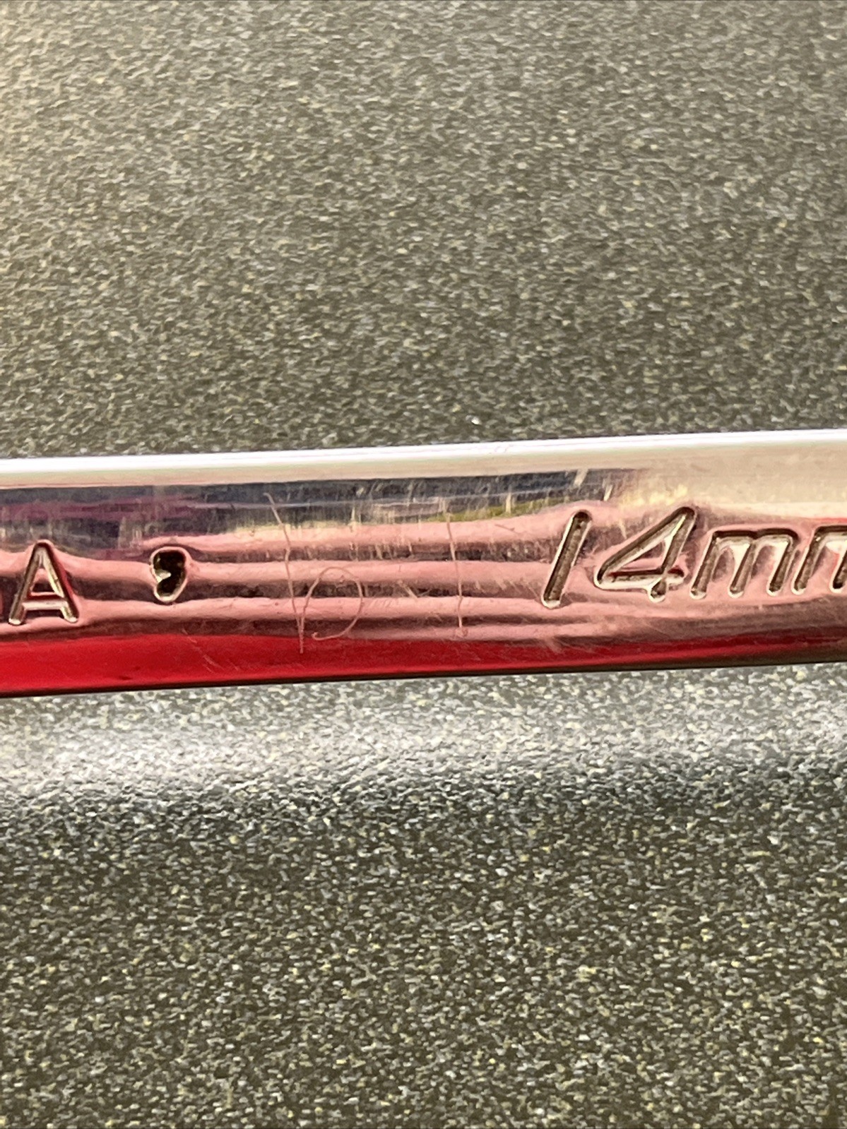 Snap On 14mm Standard Length 12pt Combination Wrench OEXM140B