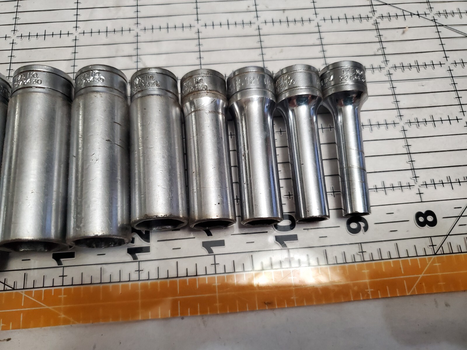 Snap On 211SFSY USA 1/4″ – 7/8″ 3/8″ Dr 10 Pc Deep Socket Set