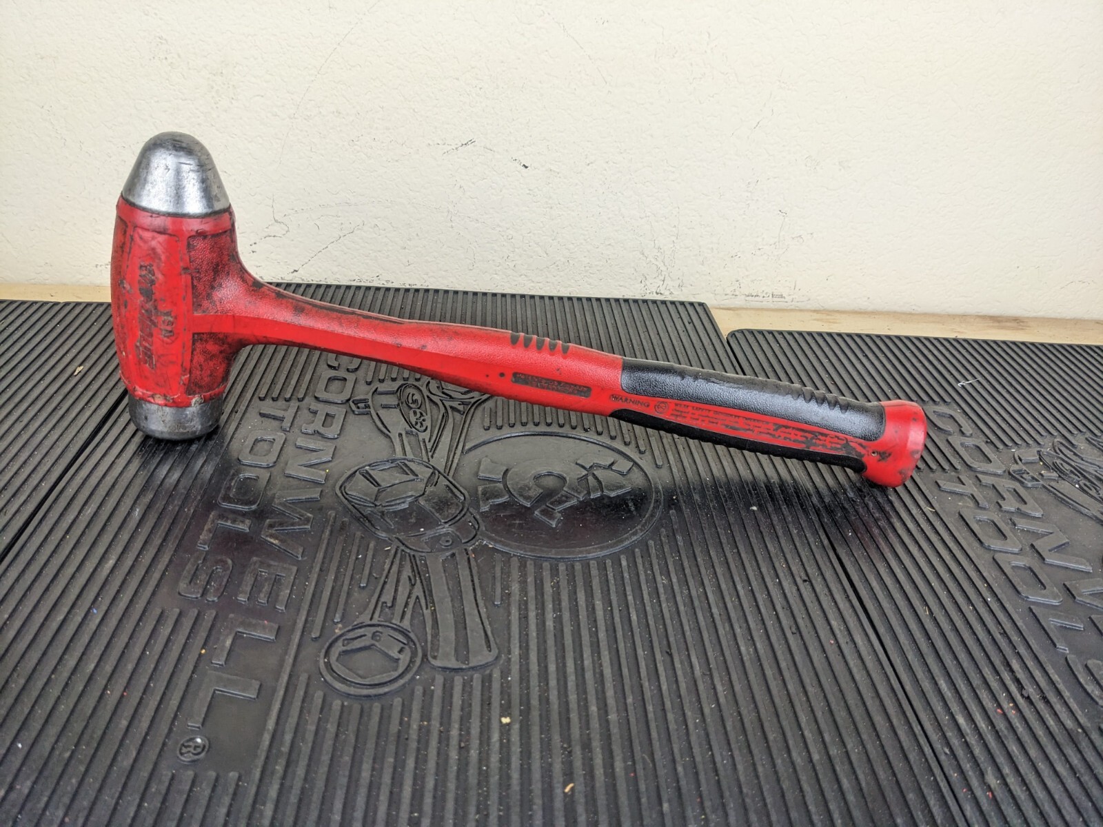 #bc022 Snap On HBBD40 RED 40 oz Ball Peen Soft Grip Dead Blow Hammer