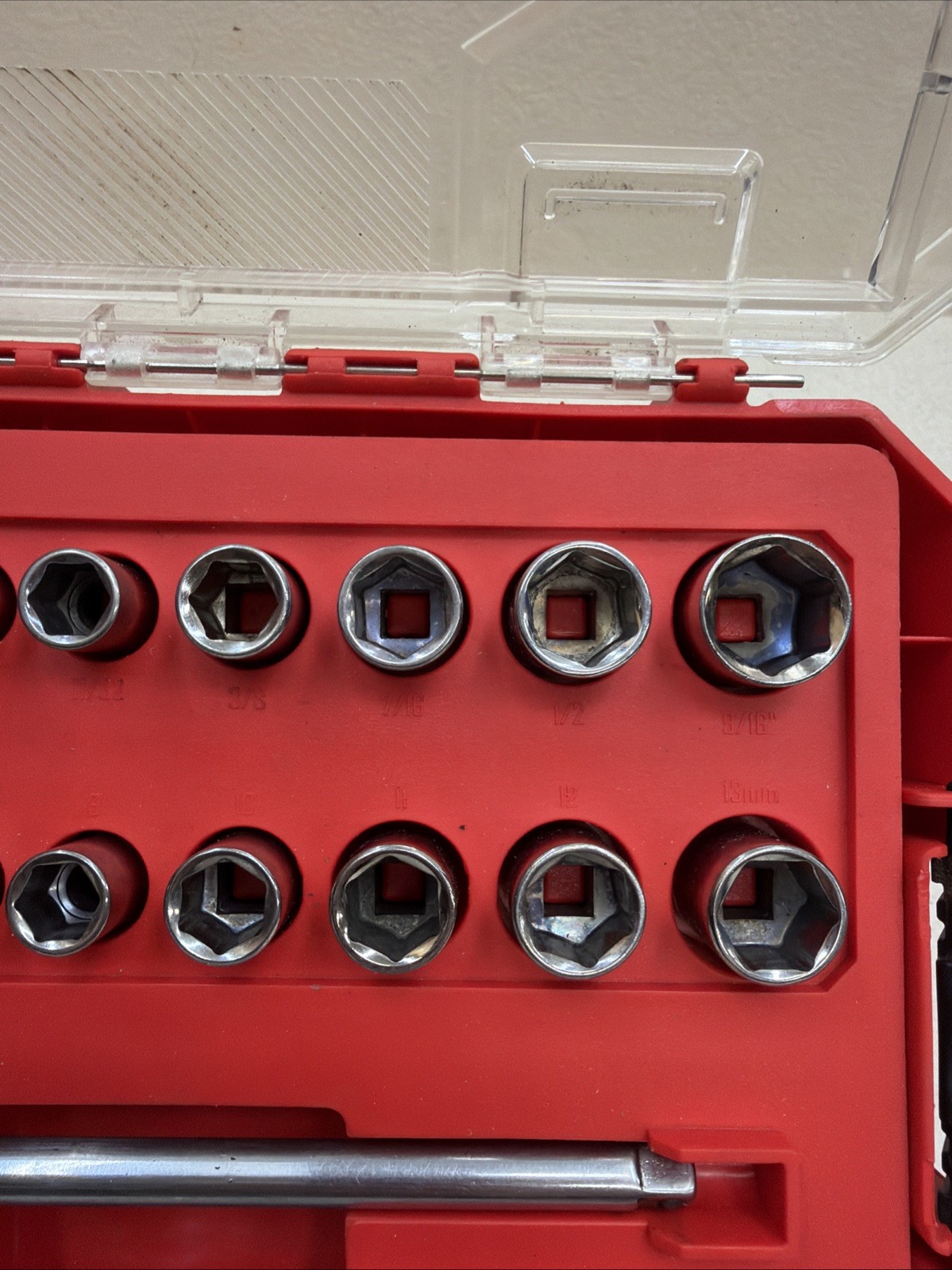 Craftsman 20pc 1/4″ Drive Socket Set SAE & Metric CMMT12108 W/ Case