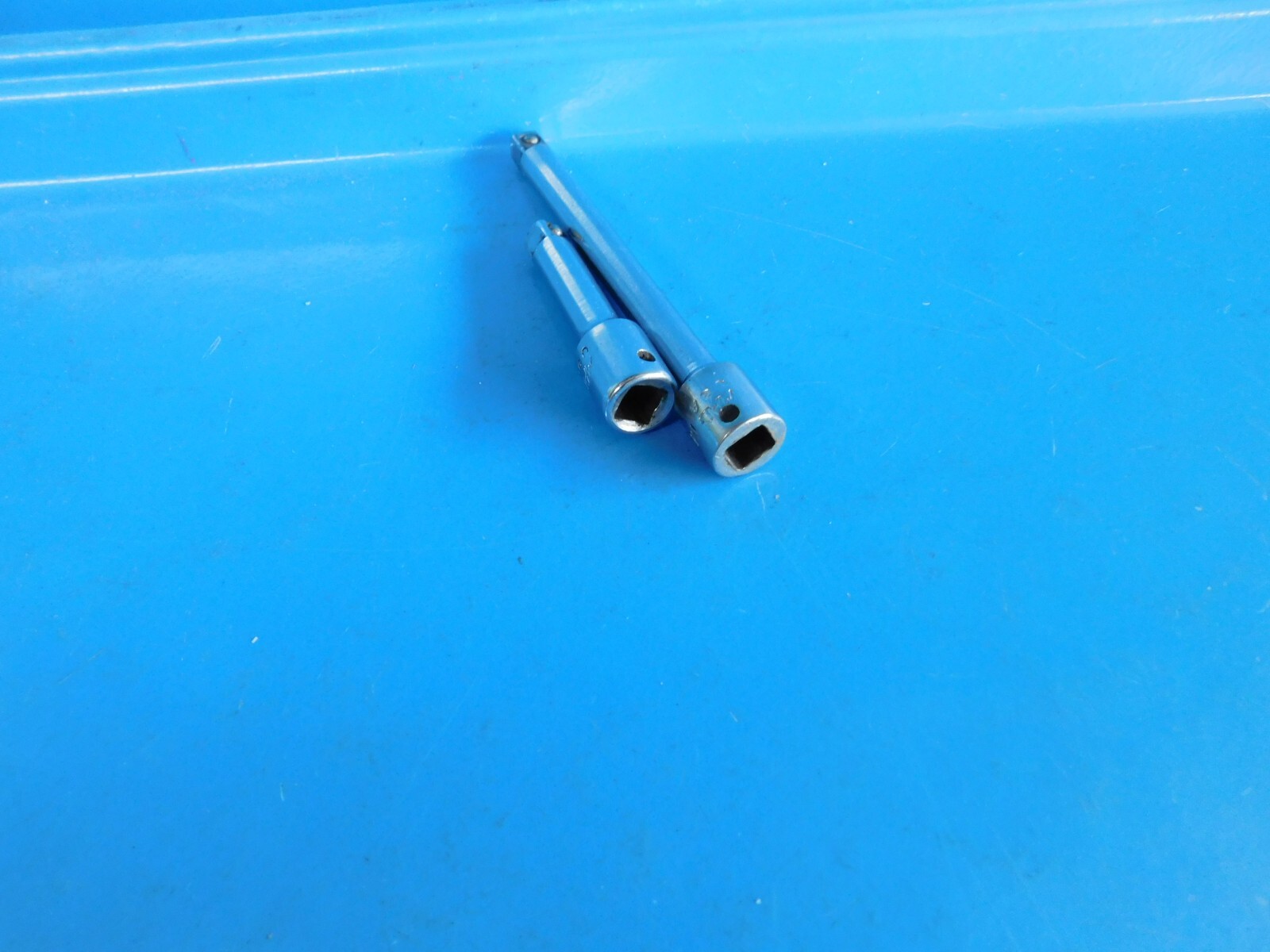 USED, MAC TOOLS ( 2 & 4 IN. ) 1/4 IN. DR. EXTENSIONS, PART#’S M2E, M4E, USA