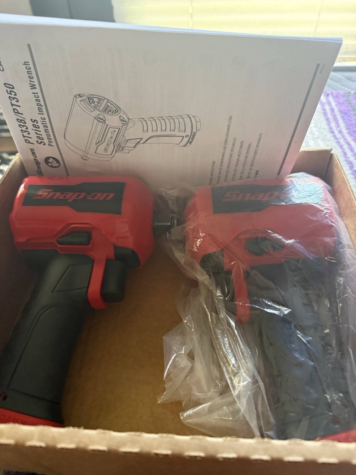 Snap On 3/8 And 1/2 In Compact Air Impact