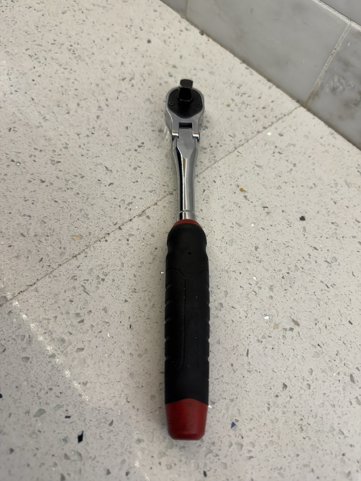 Mac Tools XR990AFPA , 3/8″ Drive Axis Comfort-Handle Flex-Head Ratchet 9″ Long