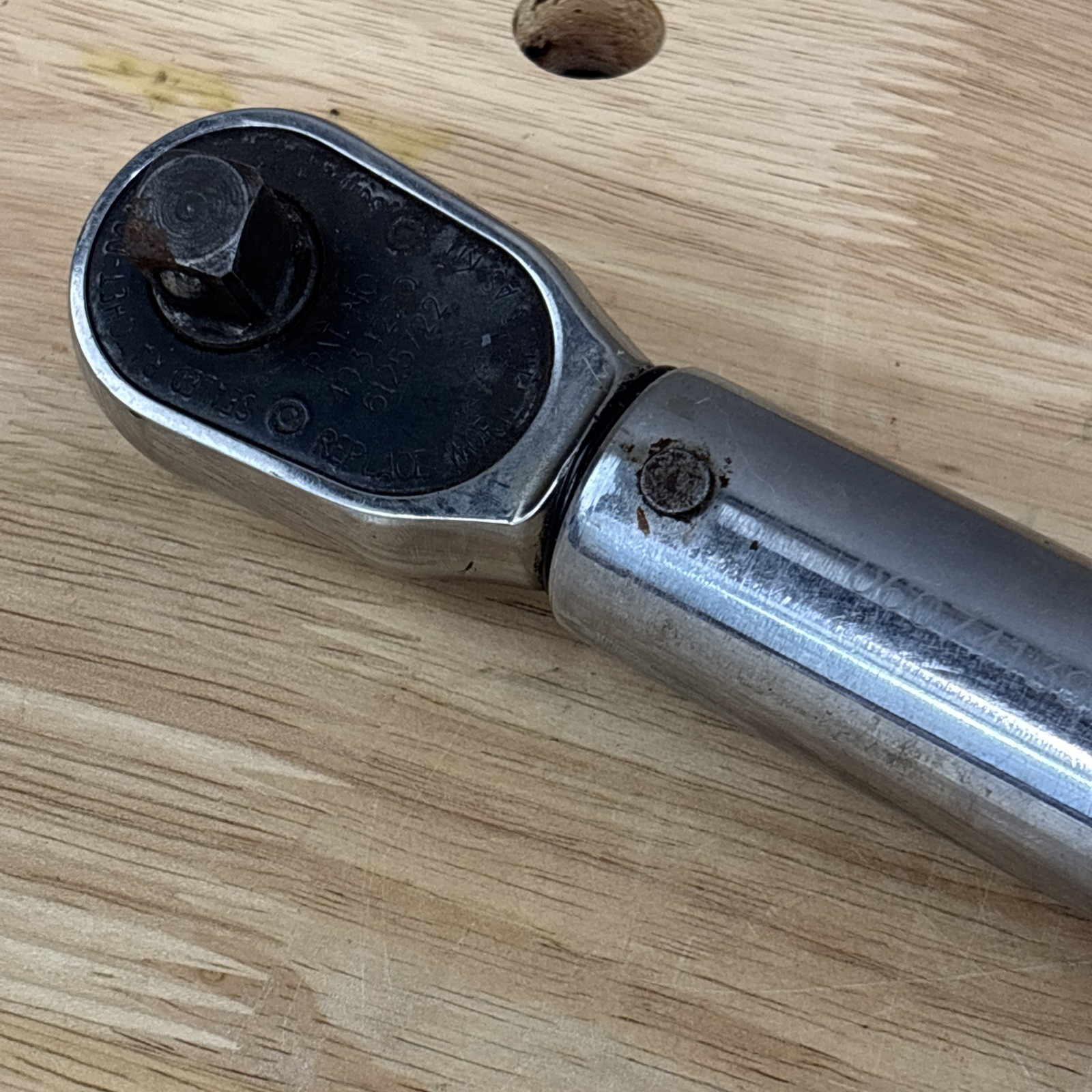 Snap-on Brutus 3R250D 1/2″ Click-Type Torque Wrench – (50-250lbs)