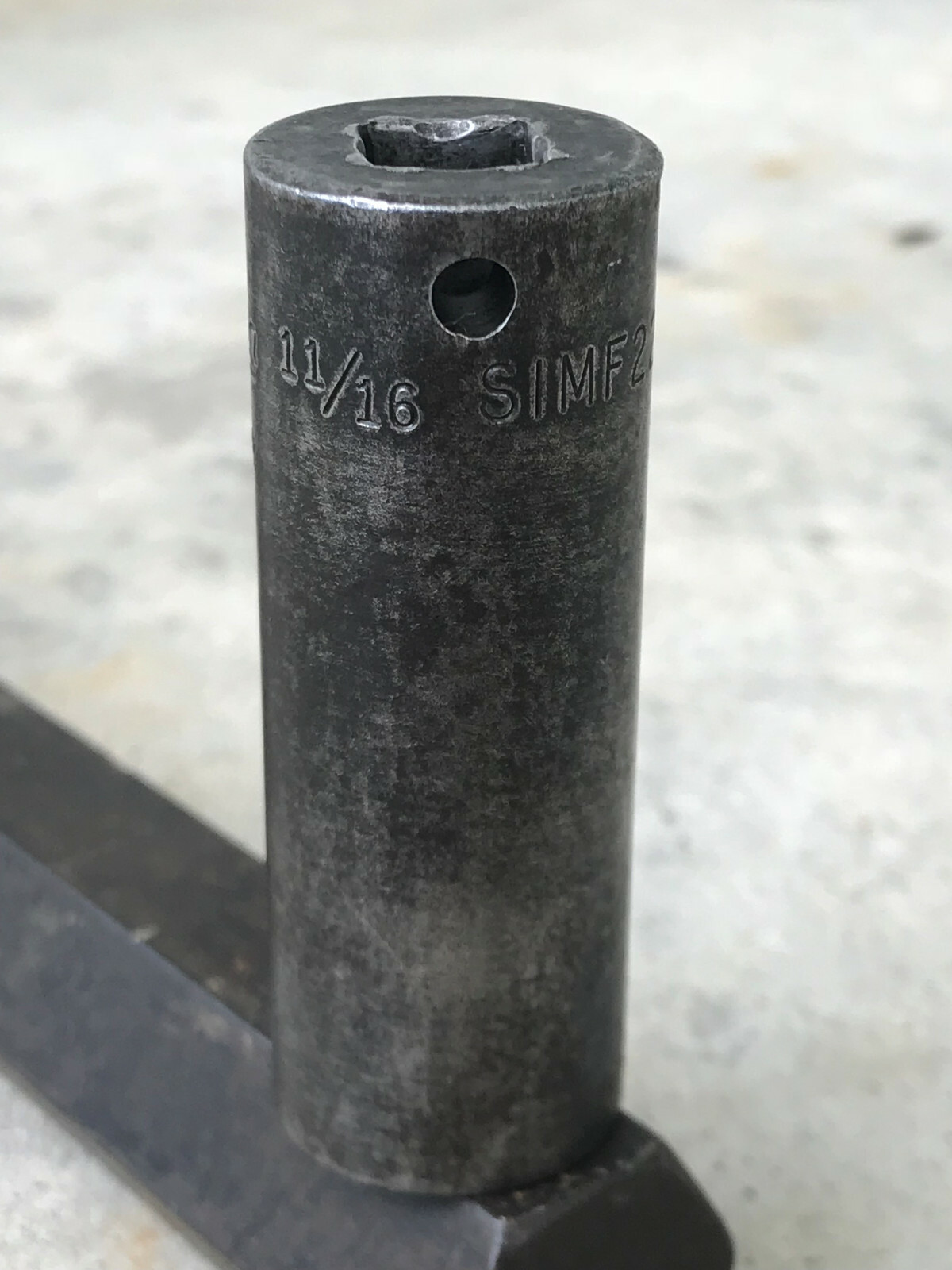 Snap On 11/16″ Deep 6 Point 3/8″ Drive Impact Socket SIMF220 – USA