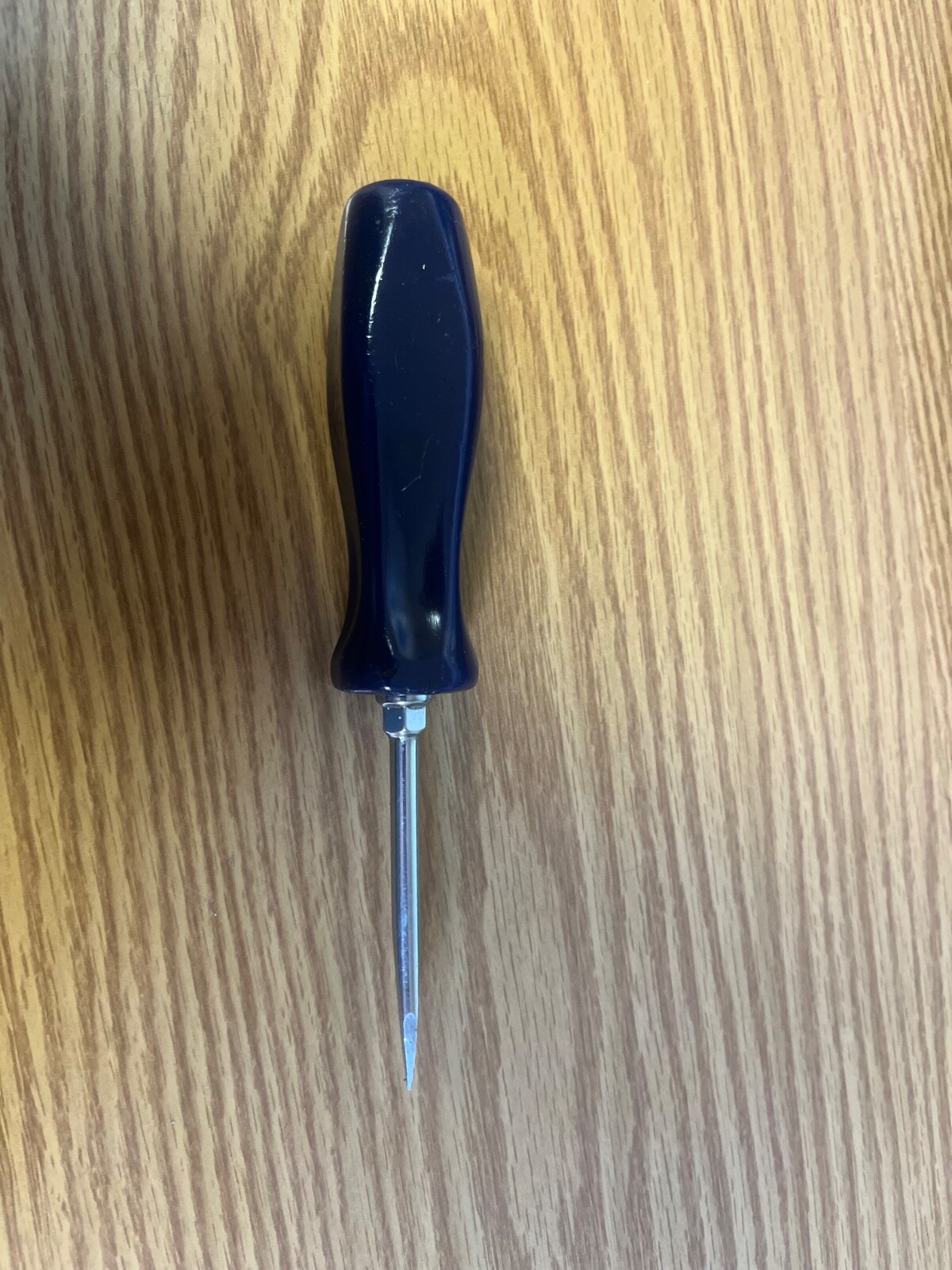 SNAP ON – SDD2 – 6.5″ LONG FLAT BLADE SCREWDRIVER WITH BLUE HANDLE – SDD2#2C****