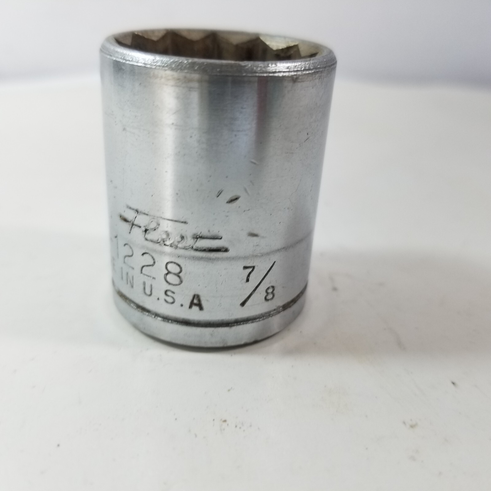 Fleet SAE Socket 7/8″, 12 point, 1/2in drive. R-1228 Made in USA