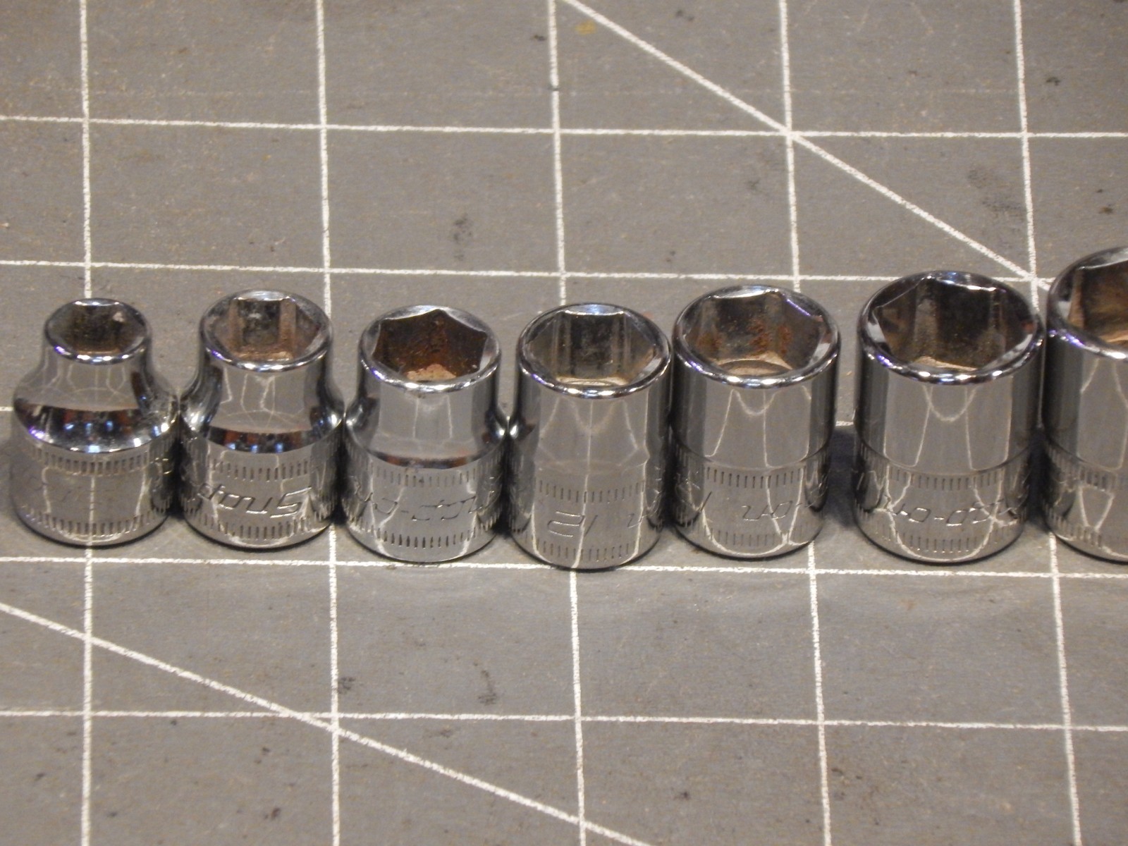 Snap On 11 OF 12Pc Metric 3/8 Drive Shallow Socket Set 8MM 19MM 6Pt NO 9MM Tray