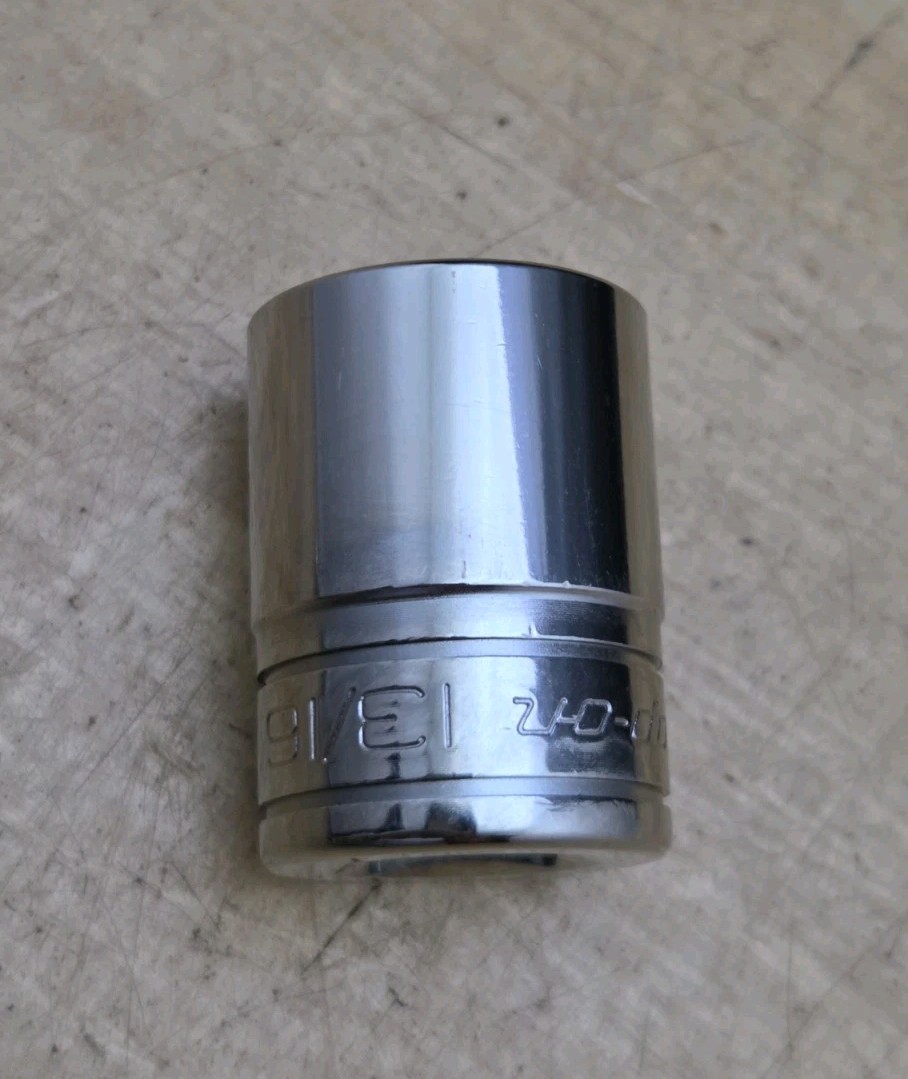 New Snap On TW261 – 1/2″ Drive 13/16″ Shallow 6 Pt Chrome Socket