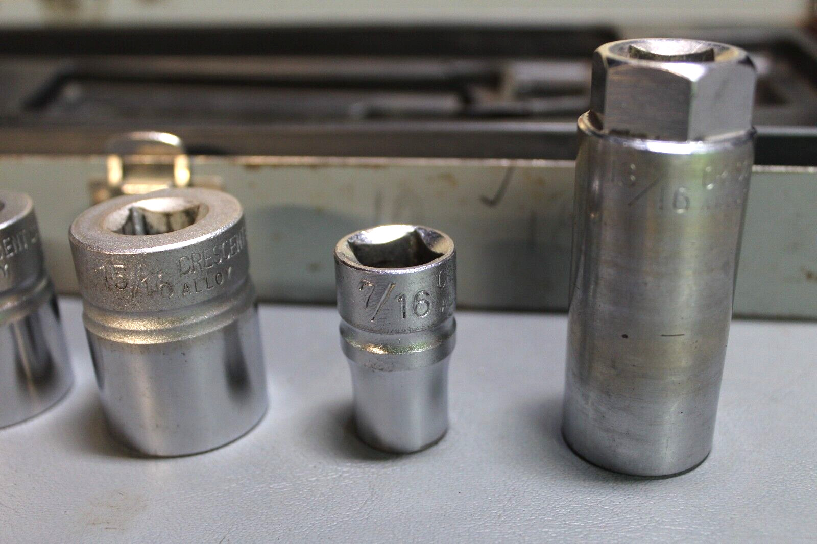 7-Piece Crescent 1/2″ Drive Socket Set in Metal Case LSB-12 Chrome Alloy Vintage