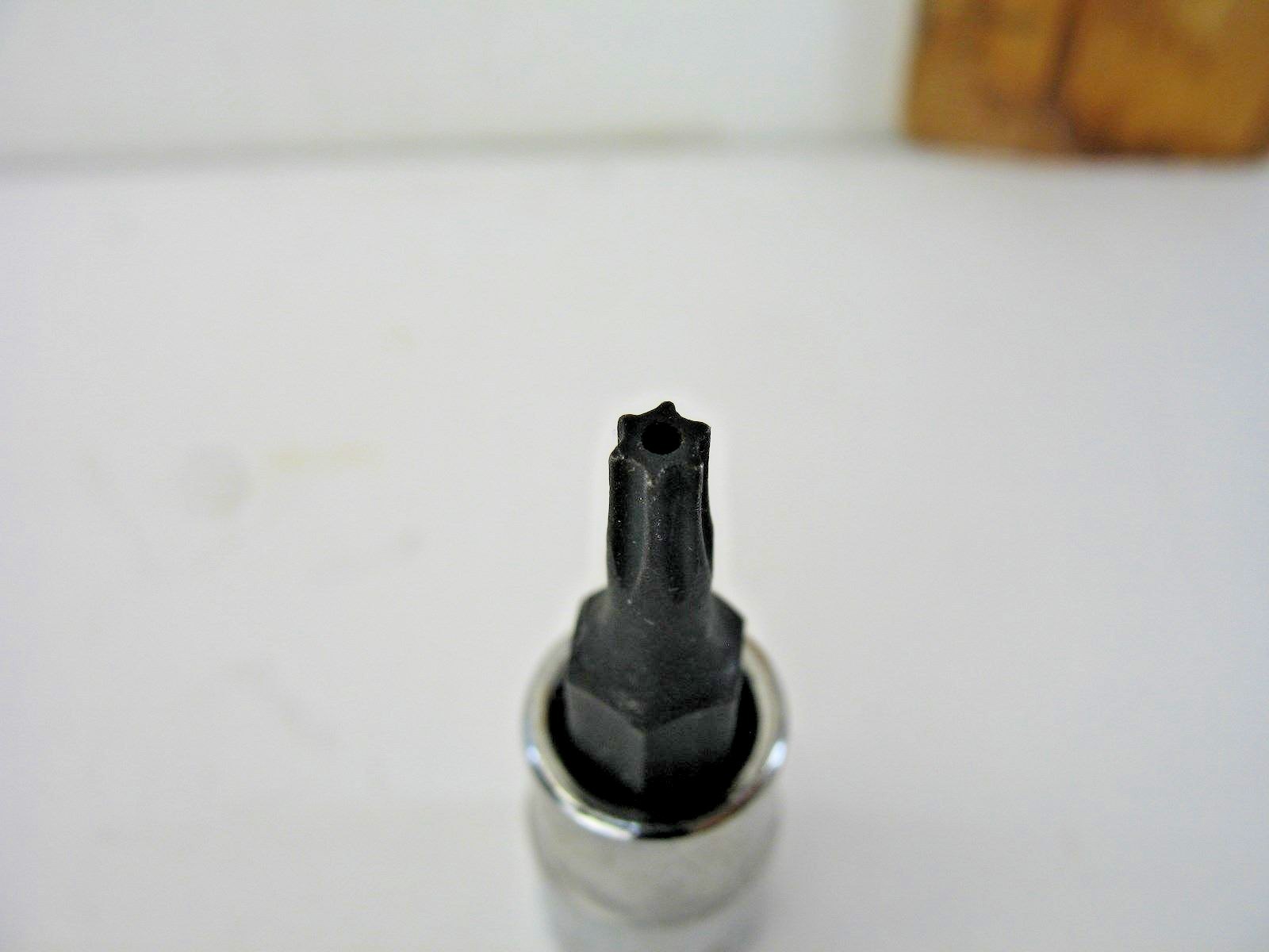 Craftsman 42615, 1/4″ Drive Tamper Proof Torx Bit Socket T15 – Brand New