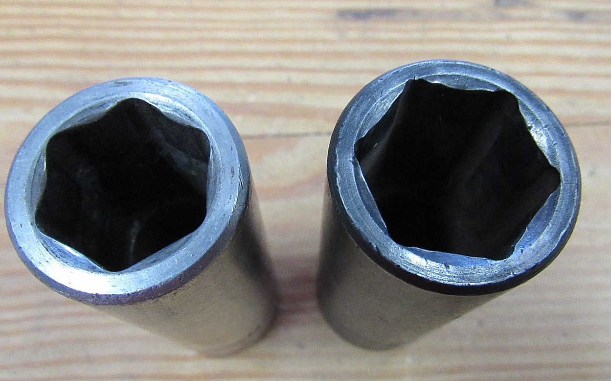 Craftsman 22mm Metric Deep Impact 3/4 DEEP SOCKET BOTH IN GOOD CONDITION