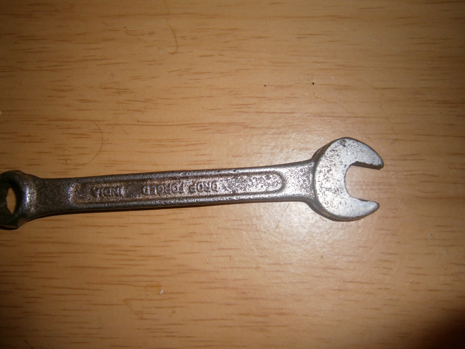 Vintage silver tone spanner. 8/8 & 3/8 ends (E6b)