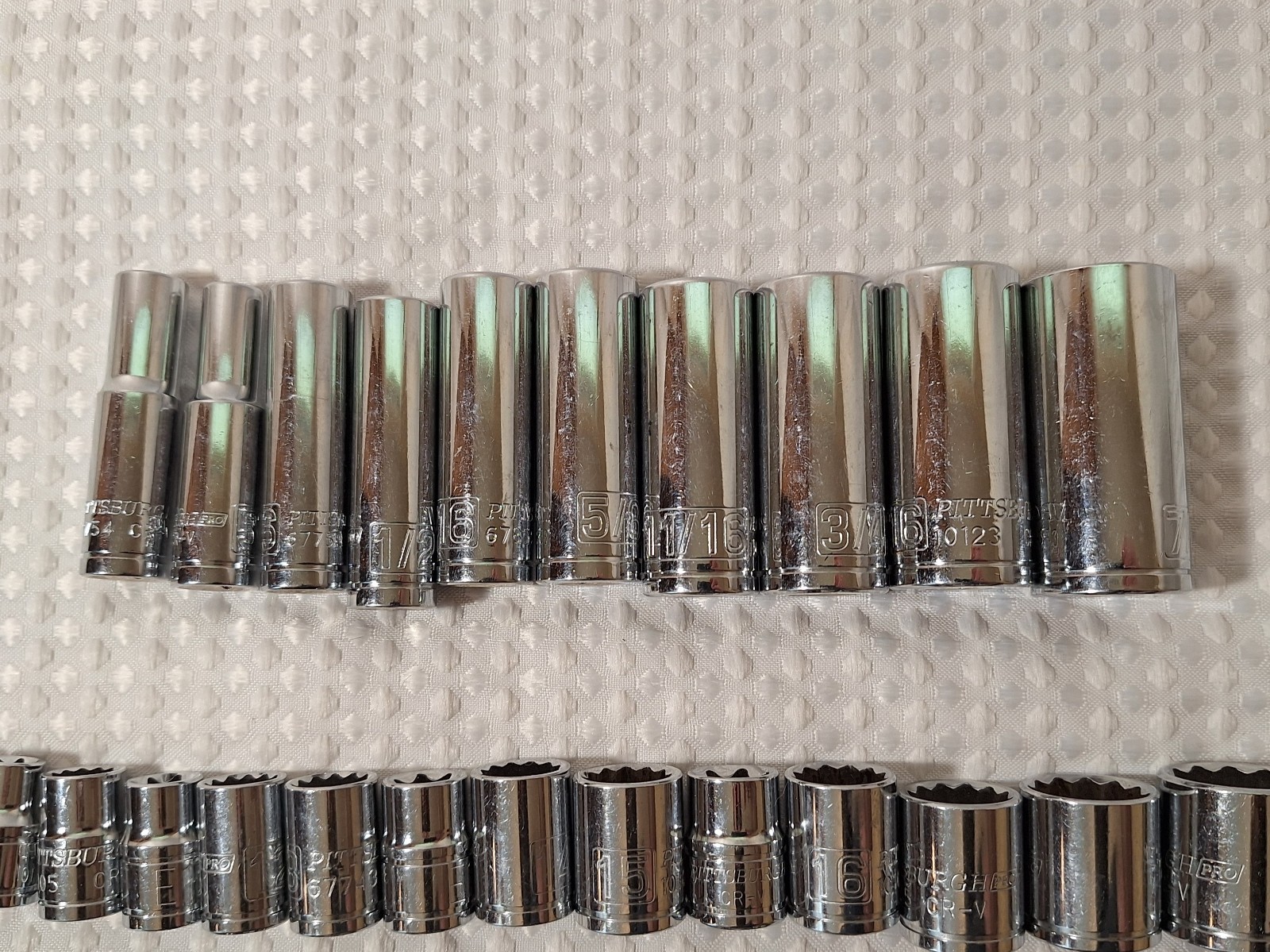 Pittsburg Pro Metric & Standard 6 Point 3/8″ Deep & Regular Socket Set Lot of 34