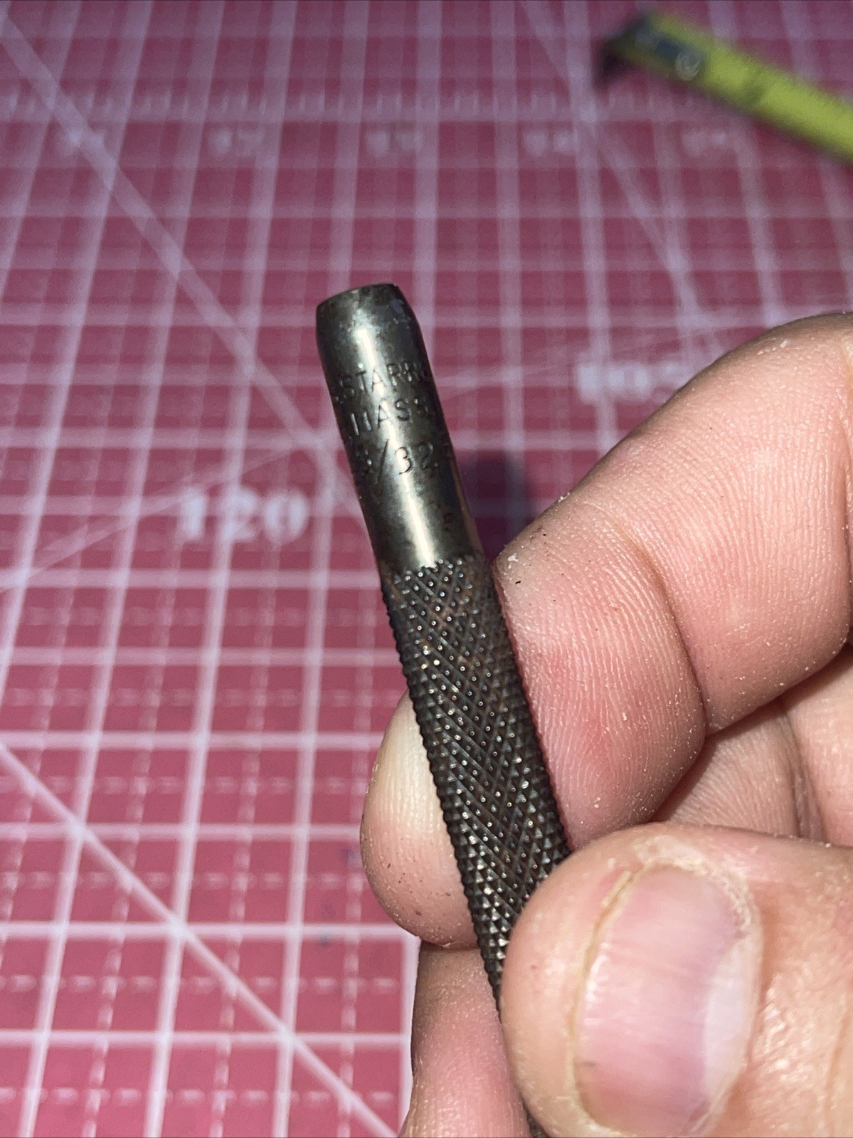 LS Starrett USA 3/32 In SAE Machinist Punch Vintage L.S. Knurled Grip