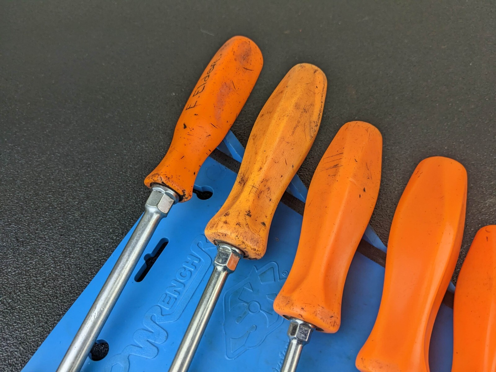 #bf627 Snap-On Tools HI-VIZ ORANGE 7 Piece Hard Handle Screwdriver Set