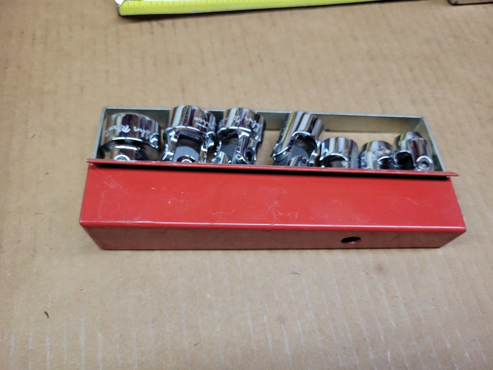 Proto USA 3/8″ Drive 7-Piece 6-Point Swivel Socket Set 3/8 – 3/4″ With Caddy