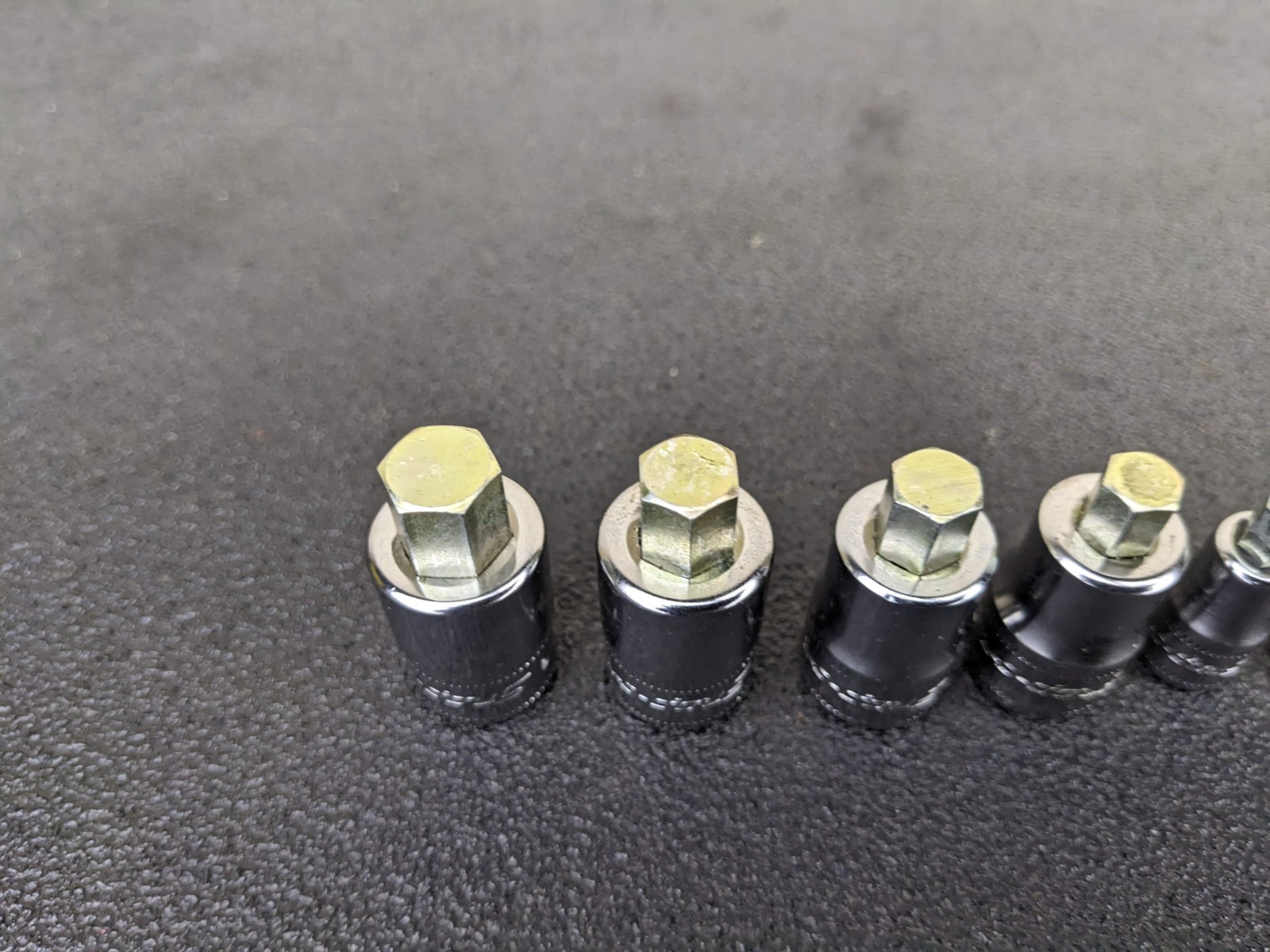 #bp418 Snap-on 1/4″ 3/8″ Drives Stubby Metric Hex Socket driver Set 208EFTAMXSY