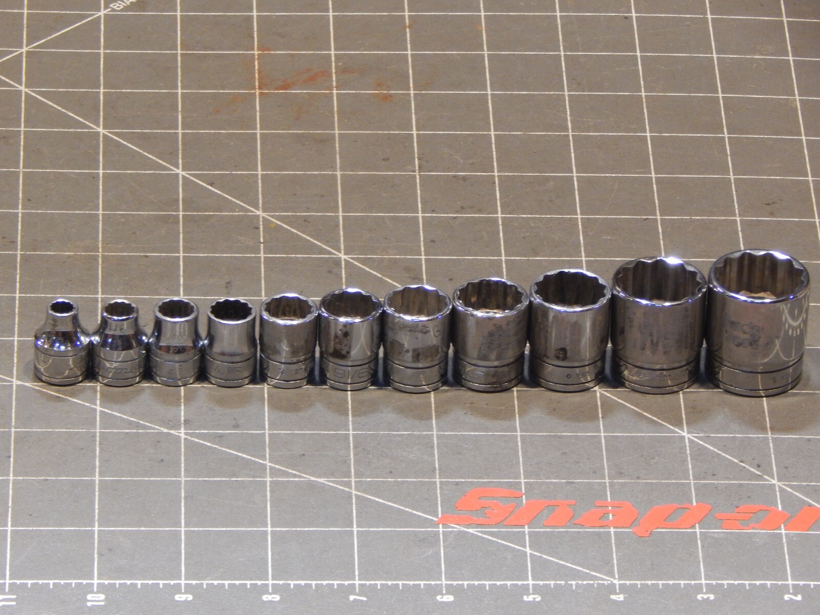 Snap On 11Pc SAE 3/8 Drive Shallow Socket Set 1/4″ 15/16″ 12Pt Dr NO13/16 GROUND