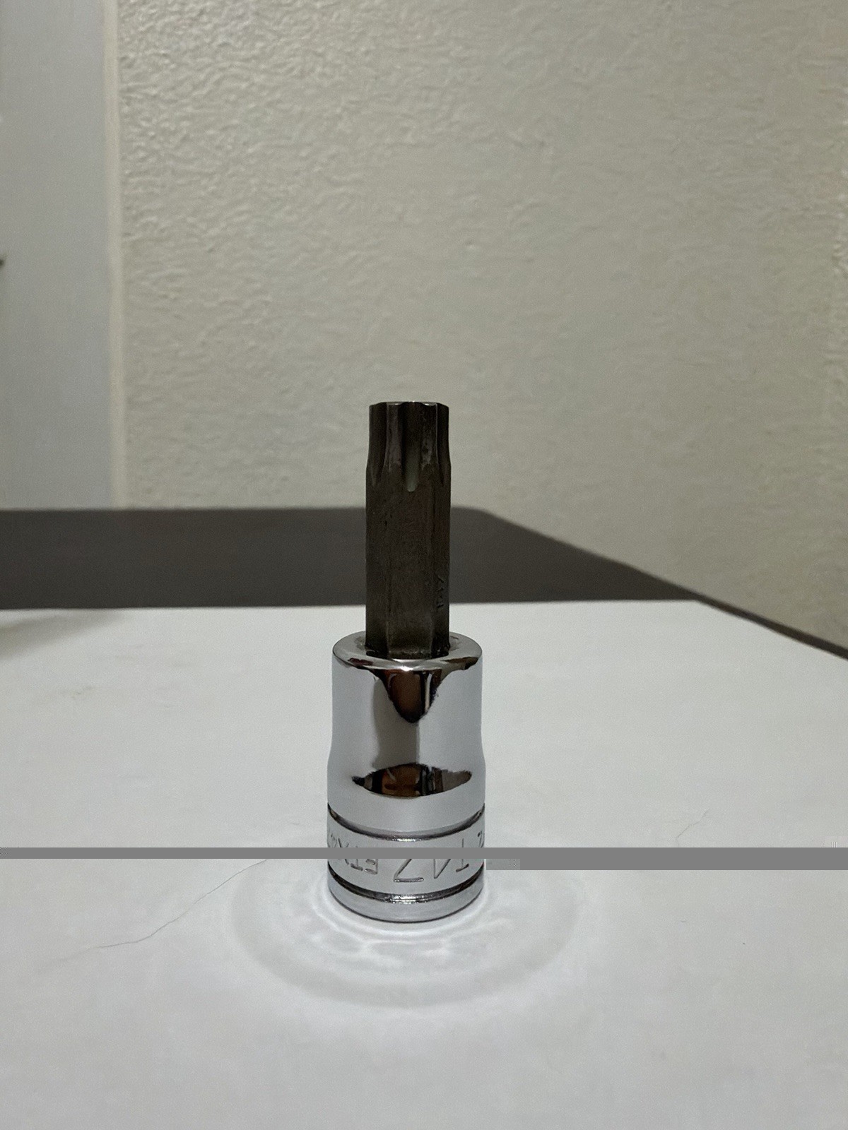 Snap On Tools 3/8″ drive torx bit socket USA T47 FTX47E