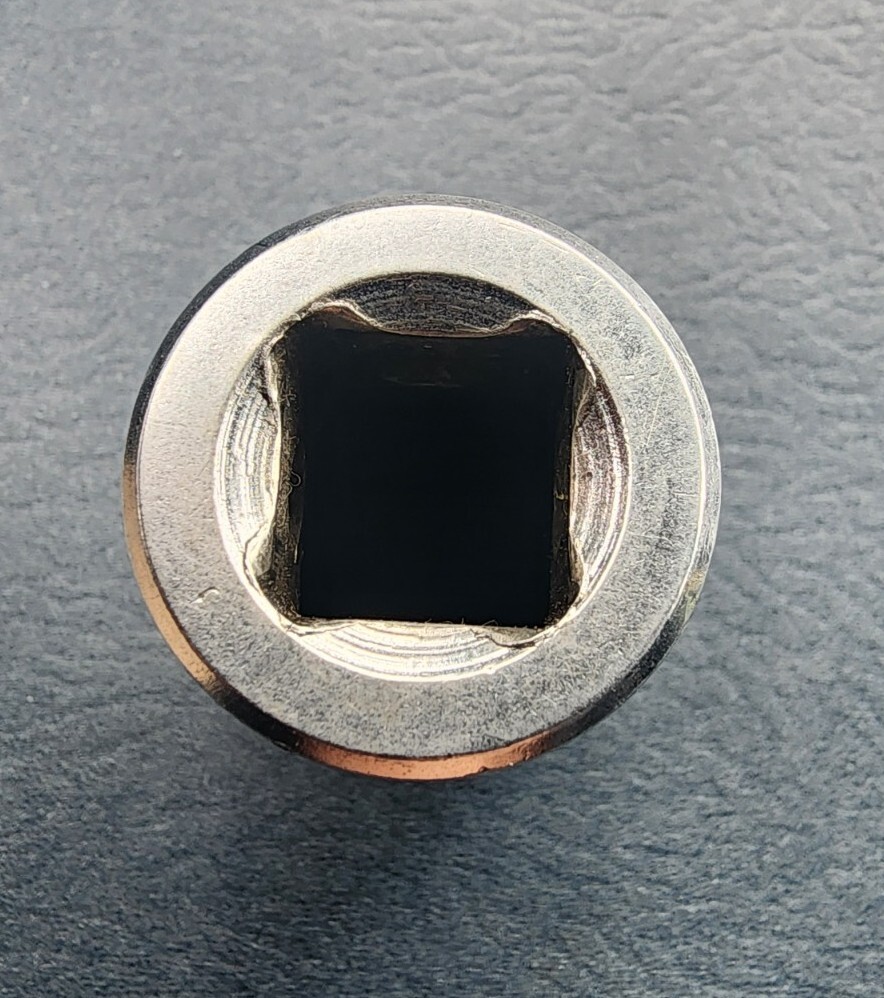 Craftsman USA 19mm Socket 12 Point 1/2″ Drive VV 44238 (Top Knurl mm)