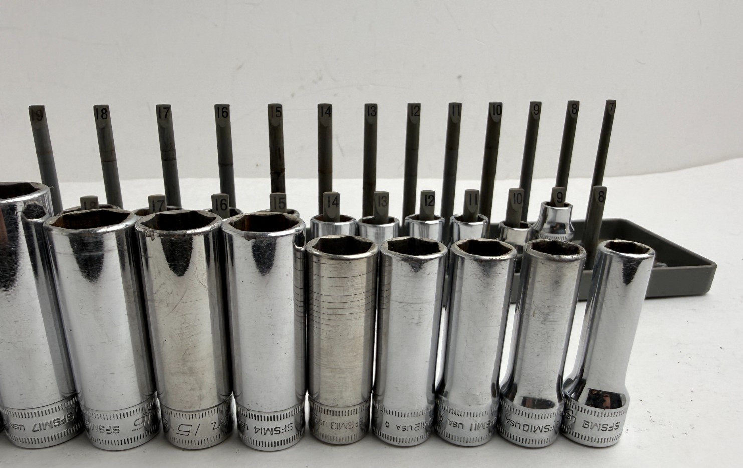 Snap-on 24pc 3/8″ 6-point METRIC 9mm-20mm Shallow & Deep Socket Set