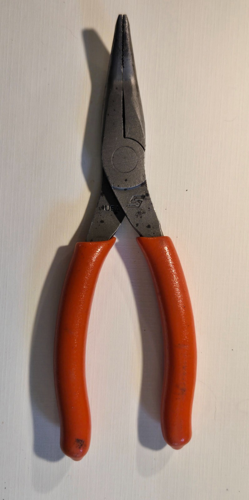 Snap On 495CF 6″ Talon Grip 35″ Bent Needle Nose Pliers, Used