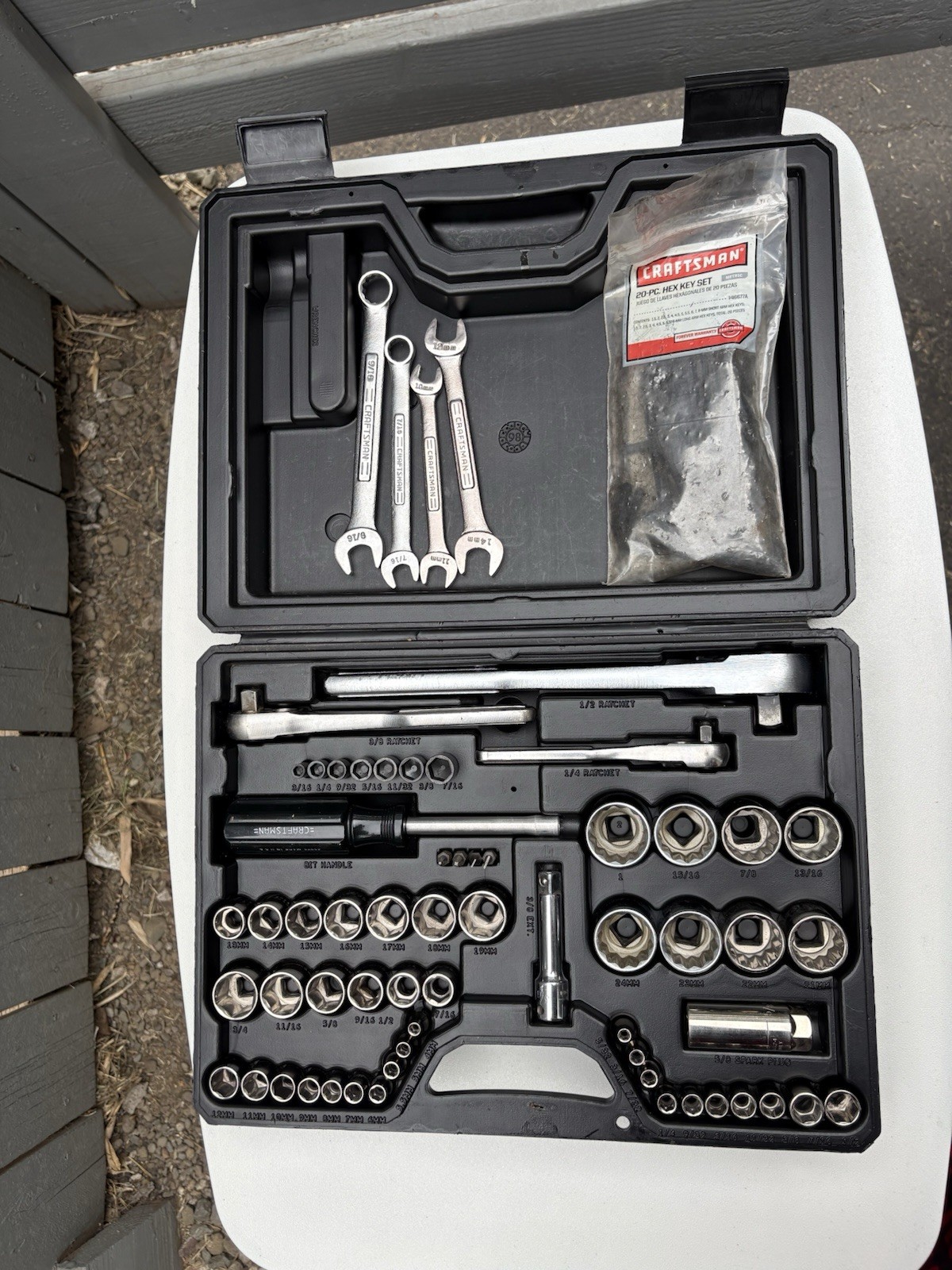 Craftsman 33474 74-Pc Mechanics Tool Set SAE/Metric Sockets Ratchets – Complete