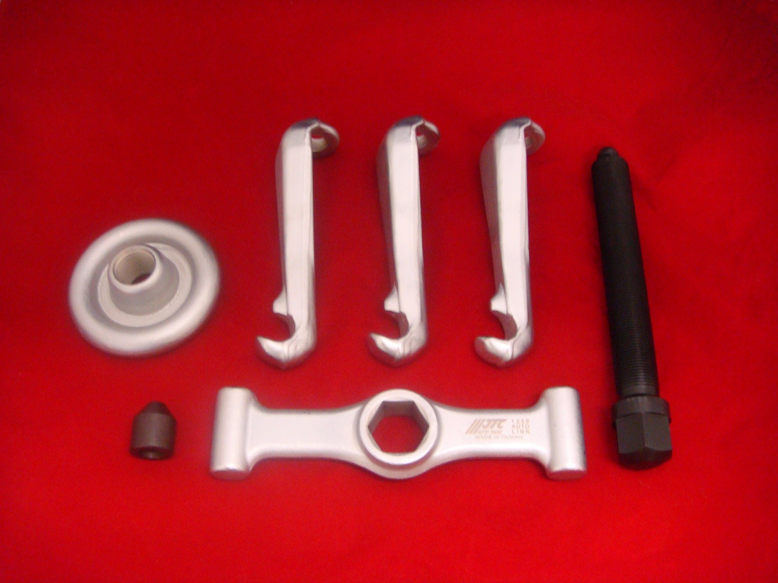 JTC UNIVERSAL HUB PULLER BY JTC TOOLS #1259