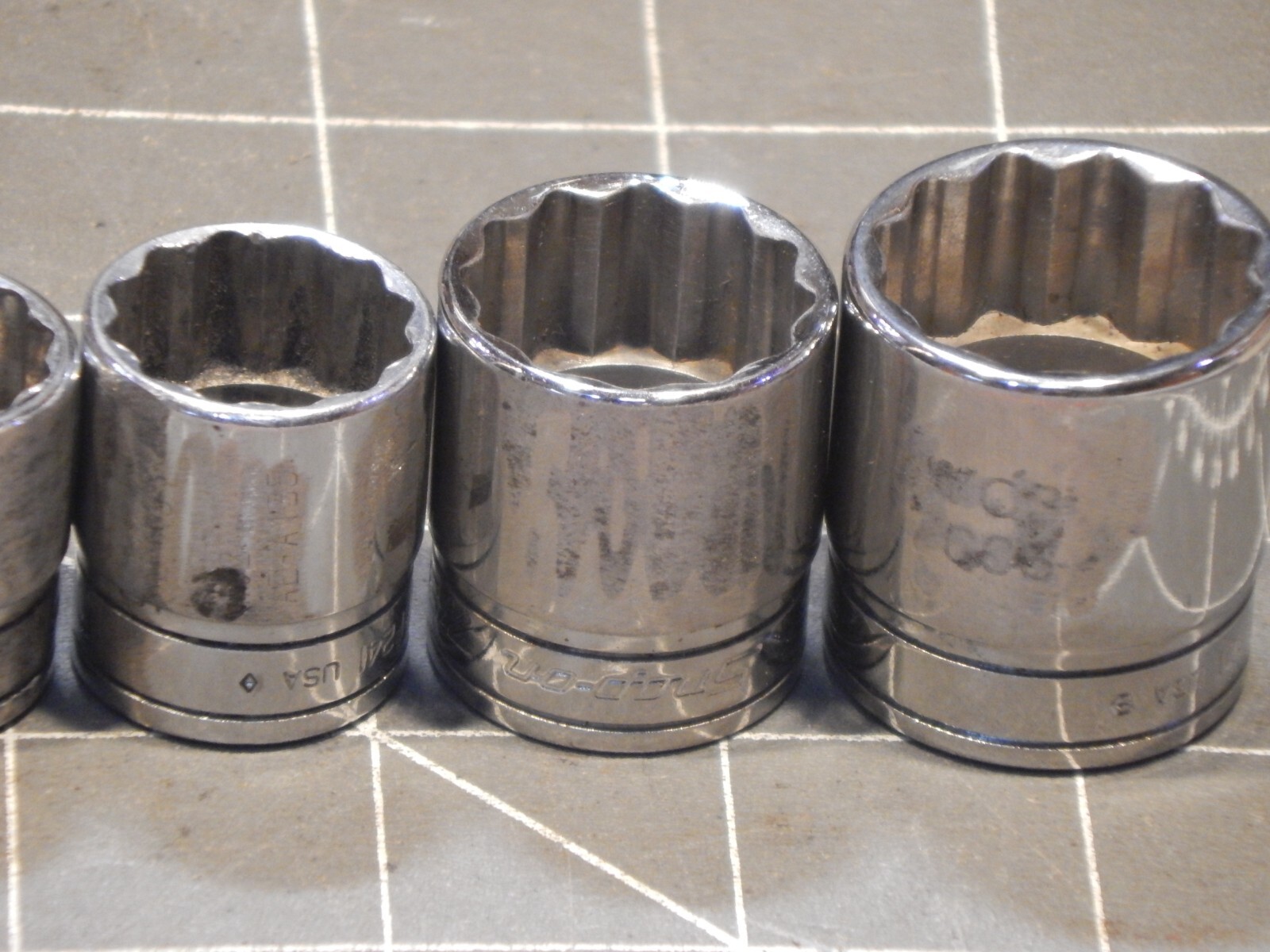 Snap On 11Pc SAE 3/8 Drive Shallow Socket Set 1/4″ 15/16″ 12Pt Dr NO13/16 GROUND