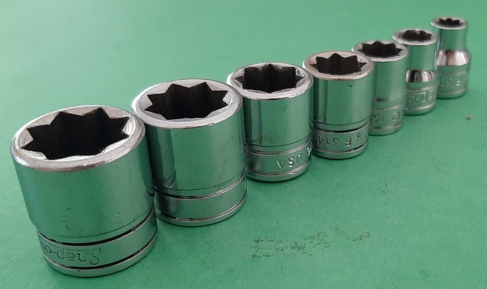 Snap-on F308-F320 1/4″ – 5/8″ 3/8″ Drive 7 Pc Double Square 8pt Point Socket Set
