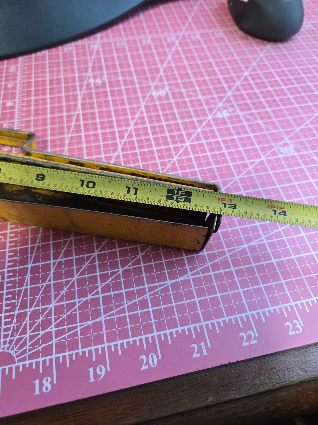 Unbranded 12.5 In Long Metal 3/8 Deep Socket Tray Holder 14 Slot Lip Vintage