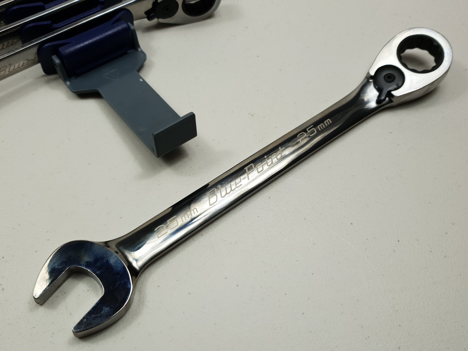 Blue Point 21-25mm Ratchet Spanner Set BOERM704 – As sold by Snap On.