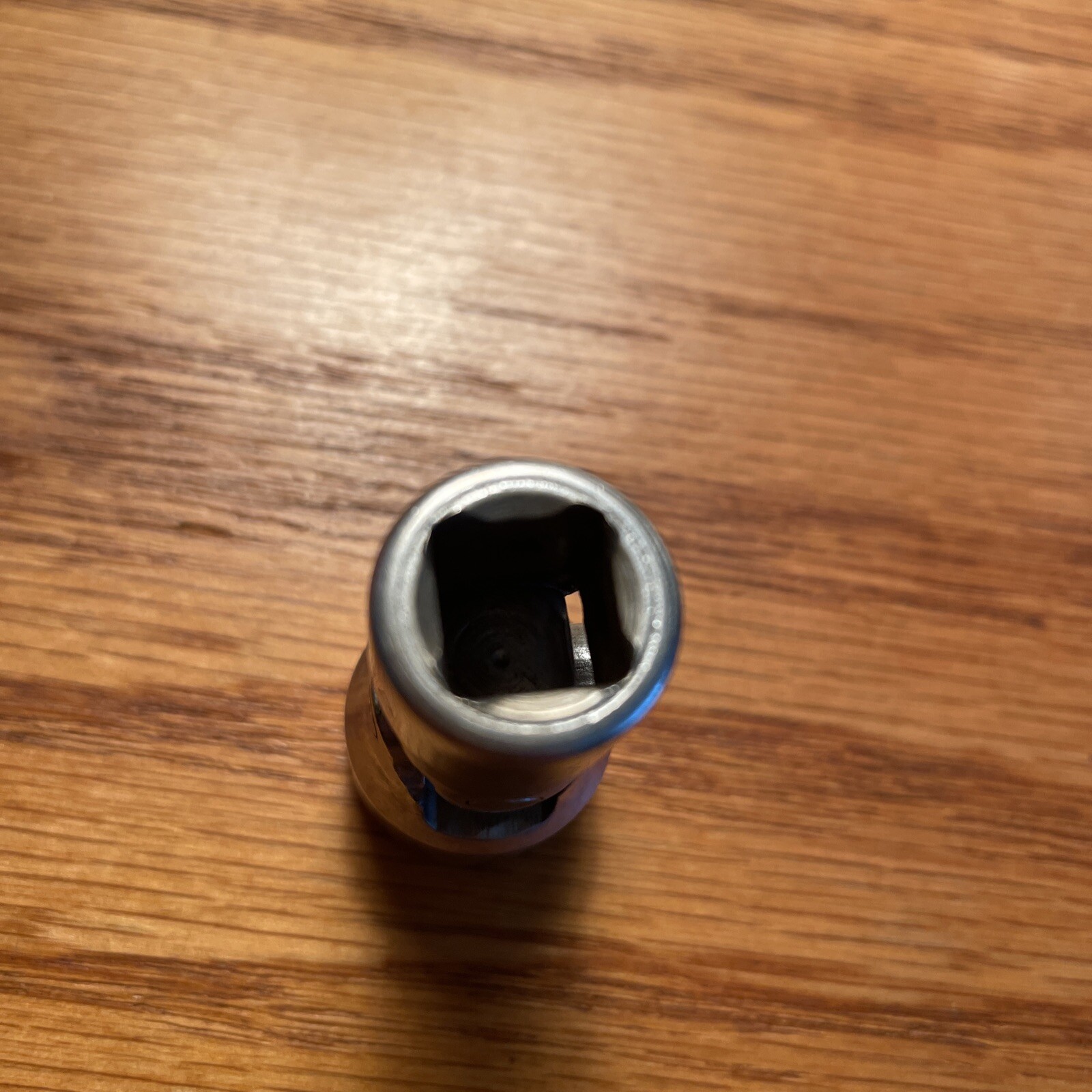 Snap-On Tools FVU20 5/8″ Universal Swivel Socket 3/8″ Drive 12 point Made In USA