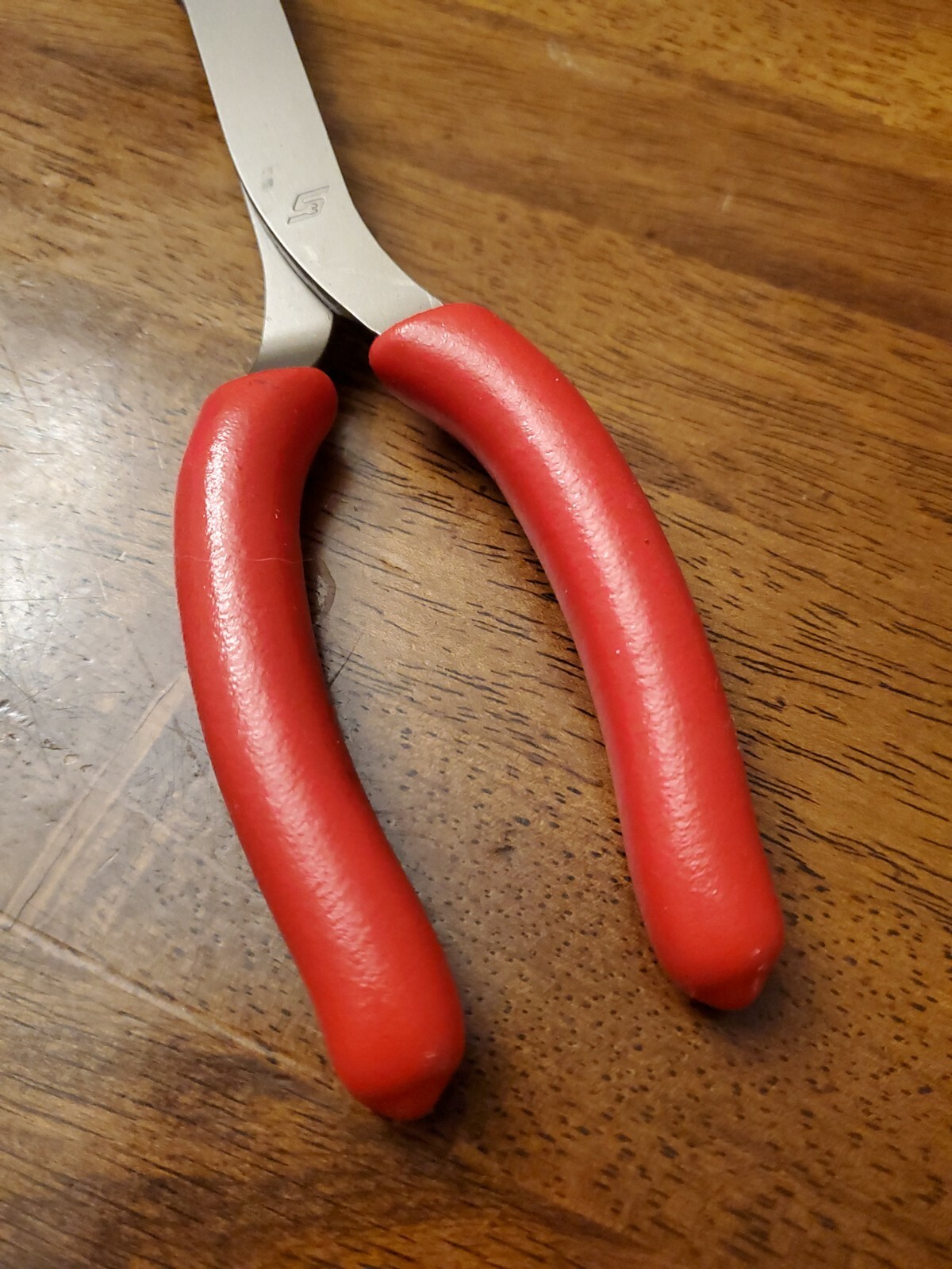 *NEW* Snap On 408CF – 9” Red Stork Bent Needle Nose Pliers FREE SHIPPING