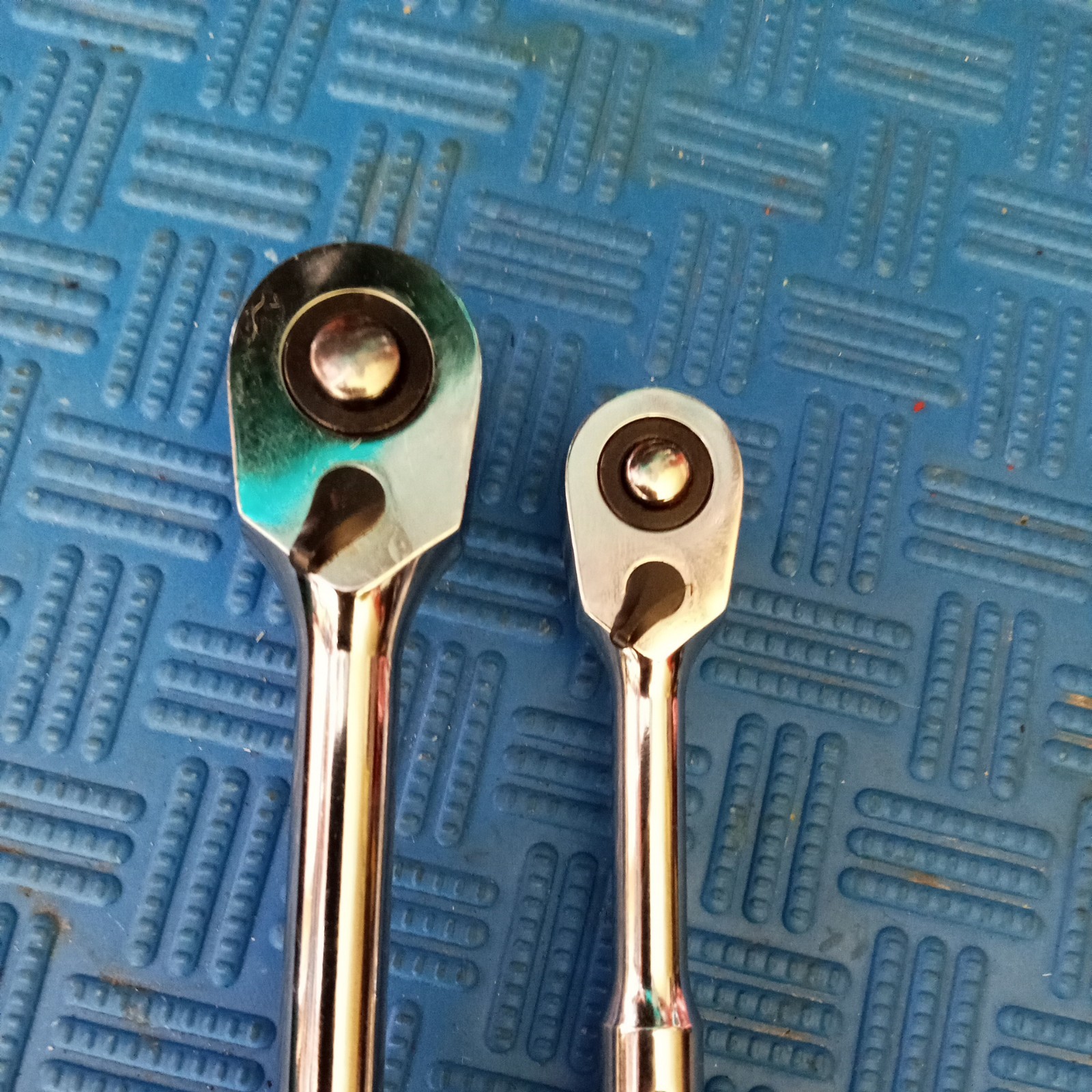 MATCO»SILVER EAGLE» RATCHET SET 3/8 AND 1/4 DRIVE NEWER STYLE
