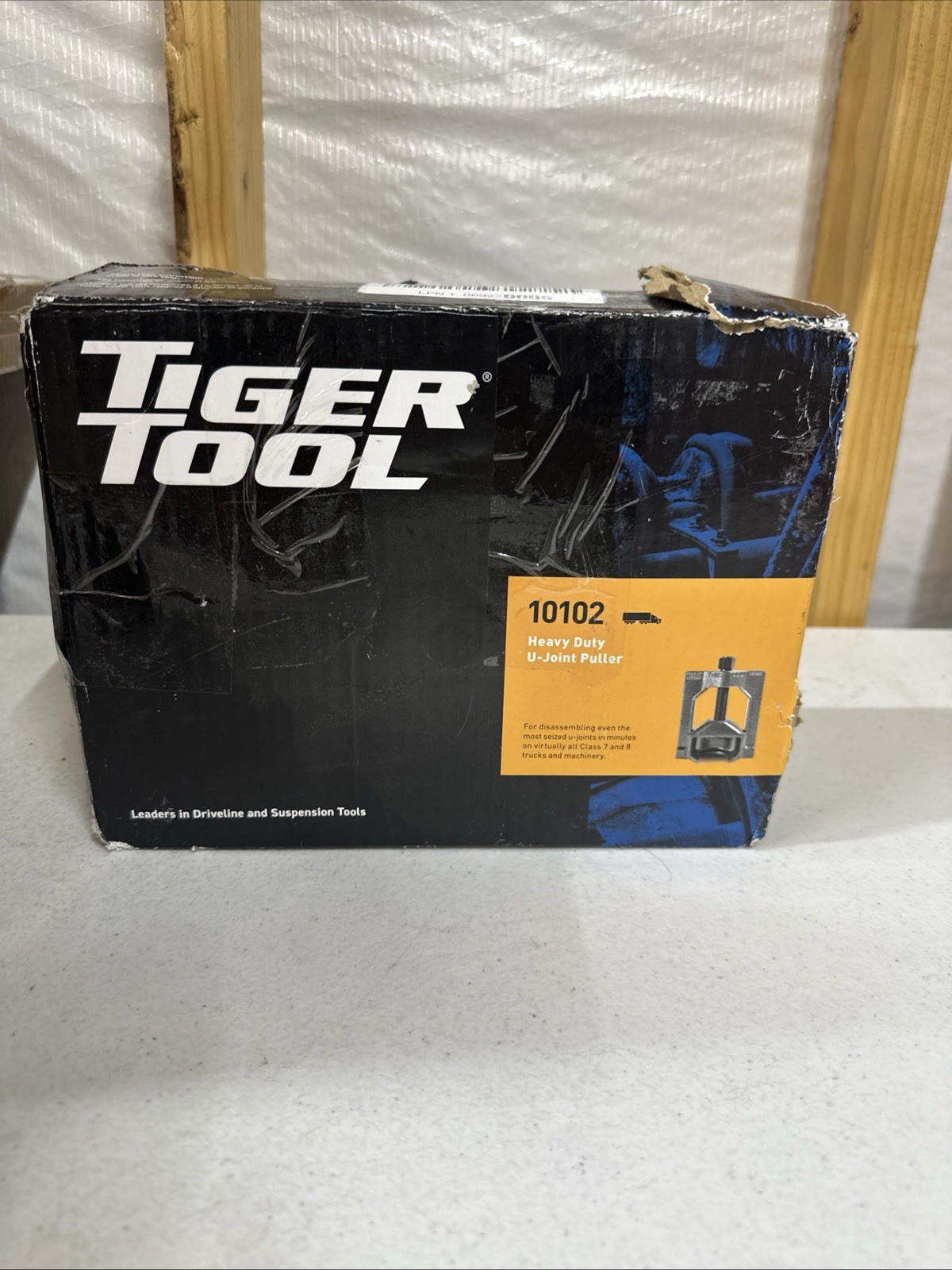 TIGER TOOL Heavy Duty U-Joint Puller 10102*